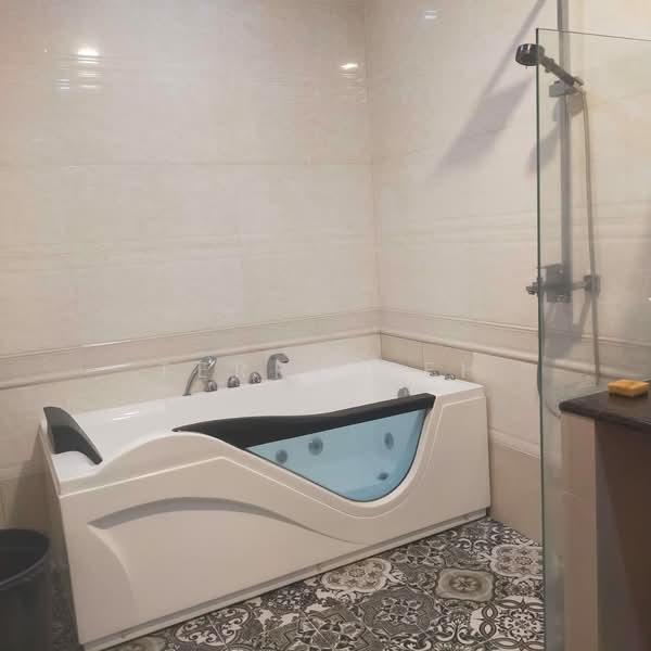 Bungalow for Sale in USJ Heights (Subang Jaya) - Terry Teh - Bathroom - PropertyGuru.com.my