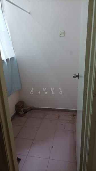Apartment for Rent at Semarak Apartment - Jimmy Chang - Interior - PropertyGuru.com.my