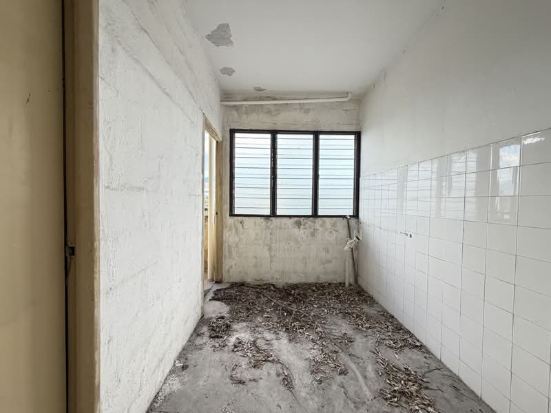 Apartment for Sale at Apartment Seri Bakawali - Danny Wong - Interior - PropertyGuru.com.my
