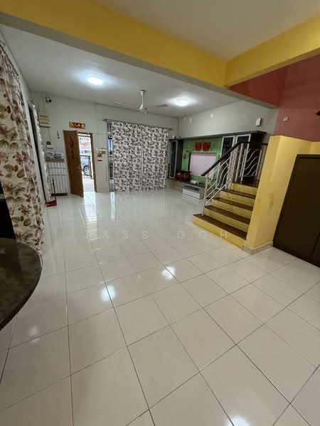 Sungai Buloh untuk Untuk Disewa - RM 2,000 /bulan, Mac 2026 - Living Room - PropertyGuru.com.my