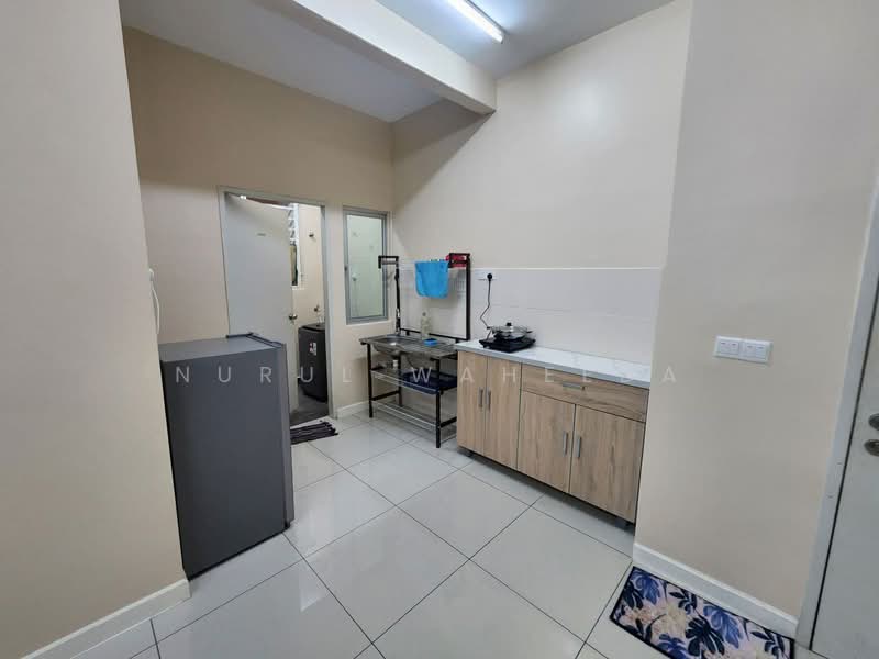 Service Residence for Rent at Savanna Executive Suite @ Southville City - Nurul Waheeda - Kitchen - PropertyGuru.com.my