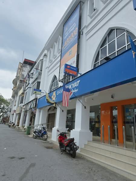 Shop for Sale in Kuala Kangsar (Perak) - CY Lee - Exterior - PropertyGuru.com.my