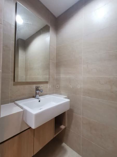Servis Apartment untuk Disewa di Plaza Arkadia (Service Residences) - Echo Ng - Bathroom - PropertyGuru.com.my