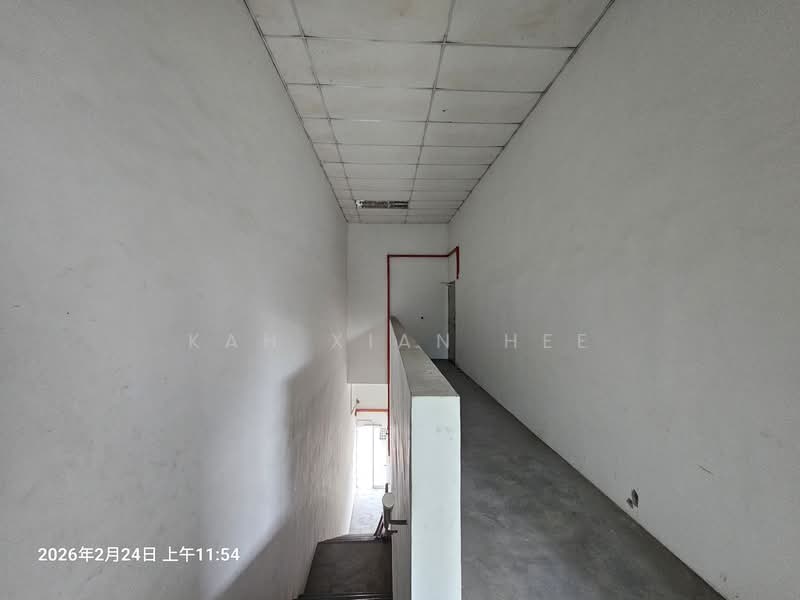 Office for Rent in Kuala Selangor (Selangor) - KAH XIAN Hee - Corridor - PropertyGuru.com.my