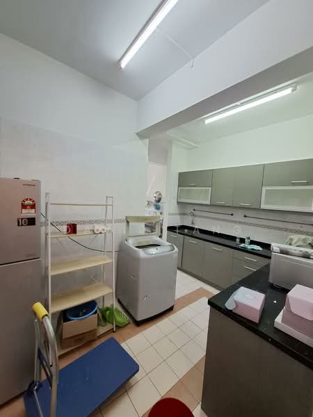 Kondominium untuk Dijual di Villa Lagenda - David Tang - Kitchen - PropertyGuru.com.my