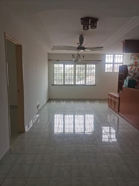Townhouse for Sale in Cheras (Kuala Lumpur) - Jimmy Ng - Living Room - PropertyGuru.com.my