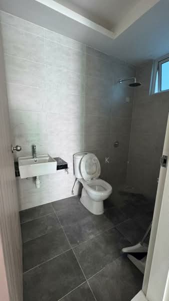 Kondominium untuk Dijual di QuayWest Residence - Derrick . - Bathroom - PropertyGuru.com.my