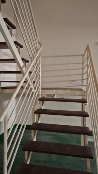 Shop for Rent in Taman Cheng Utama (Cheng) - Goh Jun Khai - Interior - PropertyGuru.com.my