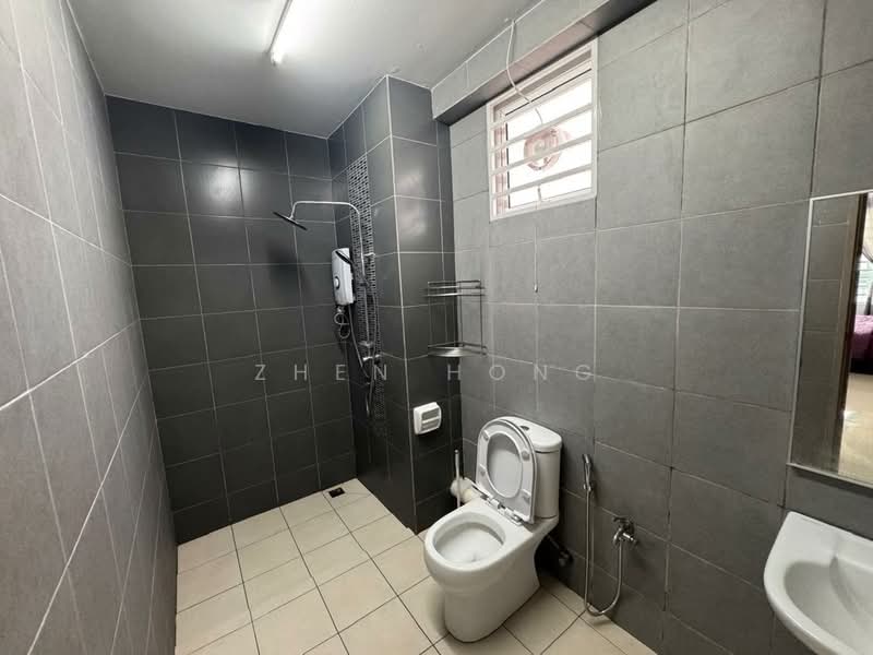Condominium for Rent at Solaria Residences - Zhen Hong - Bathroom - PropertyGuru.com.my