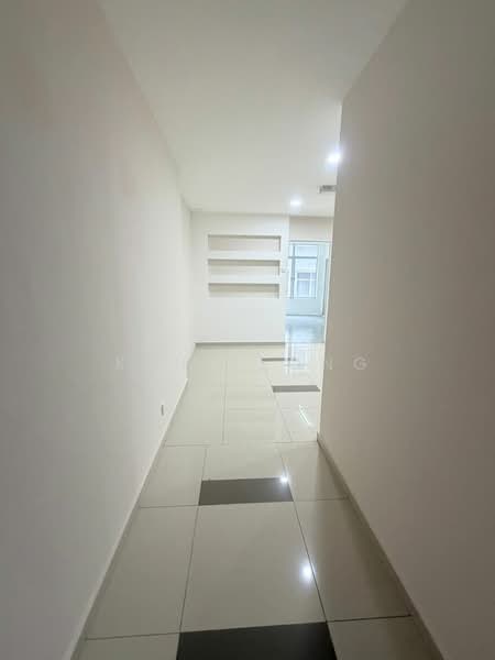 1 Puchong Business Park untuk Untuk Disewa - RM 2,500 /bulan, Mac 2026 - Corridor - PropertyGuru.com.my