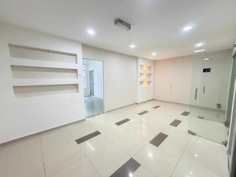 1 Puchong Business Park untuk Untuk Disewa - RM 2,500 /bulan, Mac 2026 - Interior - PropertyGuru.com.my