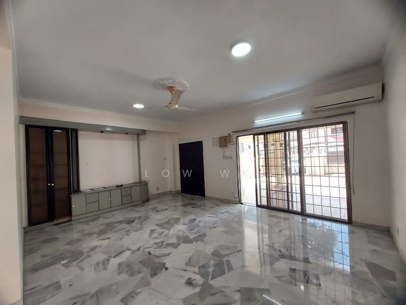 Taman OUG Double Storey Endlot untuk Untuk Dijual - RM 1,450,000, Mac 2026 - Living Room - PropertyGuru.com.my