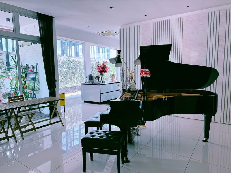 Semi-Detached House for Rent in Puchong (Selangor) - Joanne Chen - Living Room - PropertyGuru.com.my