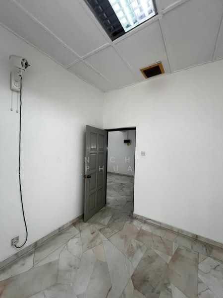 2-storey Terraced House for Rent in Seri Kembangan (Selangor) - Yaan Choon Phua - Interior - PropertyGuru.com.my