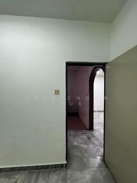 2-storey Terraced House for Rent in Seri Kembangan (Selangor) - Yaan Choon Phua - Interior - PropertyGuru.com.my