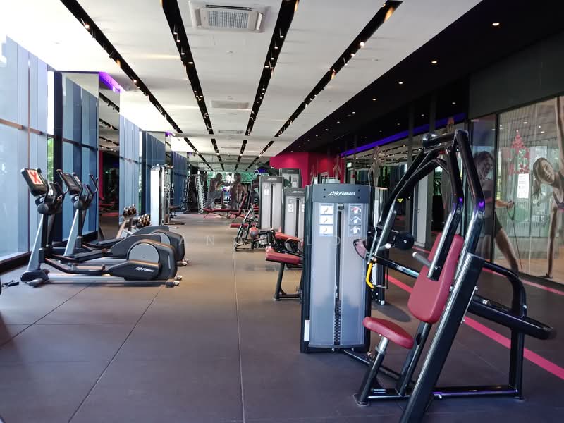 Service Residence for Rent at Star Residences Two - Andy Loh - Gym - PropertyGuru.com.my