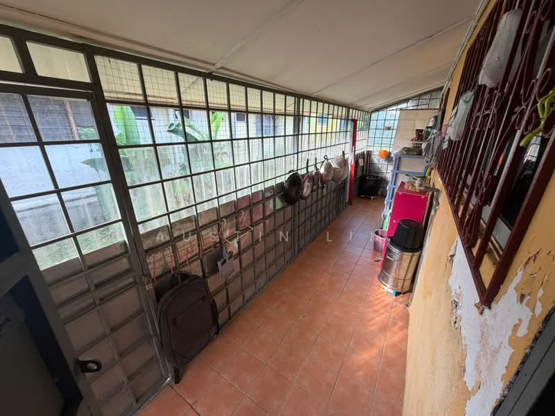 Taman Desa Jaya untuk Untuk Dijual - RM 700,000, Mac 2026 - Balcony - PropertyGuru.com.my