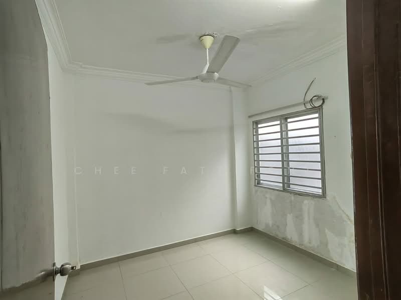 Teratai Mewah Apartment Block 4 & 6 untuk Untuk Disewa - RM 1,000 /bulan, Mac 2026 - Interior - PropertyGuru.com.my