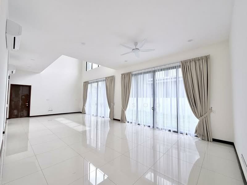 Grandezza @ Eco Sanctuary untuk Untuk Disewa - RM 7,500 /bulan, Mac 2026 - Living Room - PropertyGuru.com.my