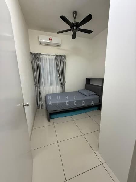Service Residence for Rent at Savanna Executive Suite @ Southville City - Nurul Waheeda - Bedroom - PropertyGuru.com.my