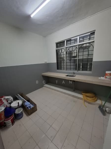 Taman Bukit Desa untuk Untuk Disewa - RM 1,700 /bulan, Mac 2026 - Interior - PropertyGuru.com.my