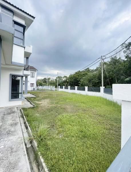 2-storey Terraced House for Rent in Semenyih Parklands (Beranang) - Elvin Chooi - Exterior - PropertyGuru.com.my