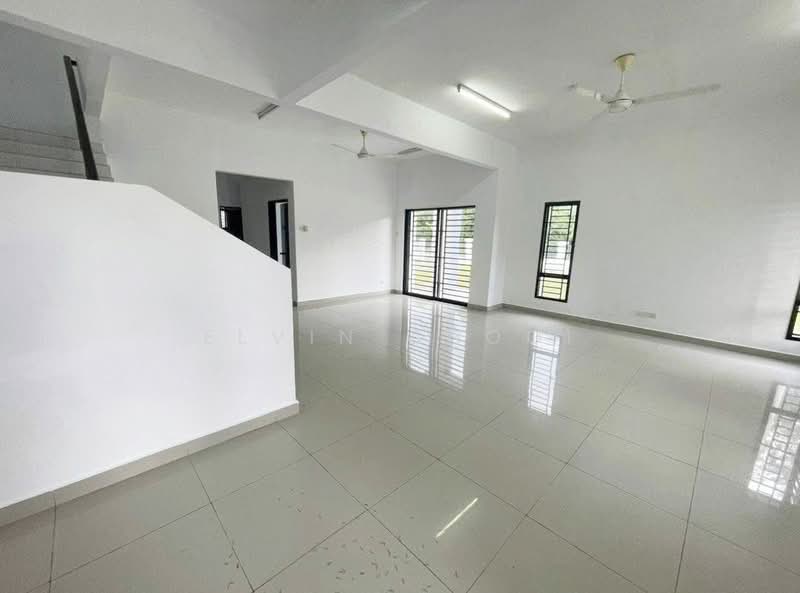 2-storey Terraced House for Rent in Semenyih Parklands (Beranang) - Elvin Chooi - Living Room - PropertyGuru.com.my