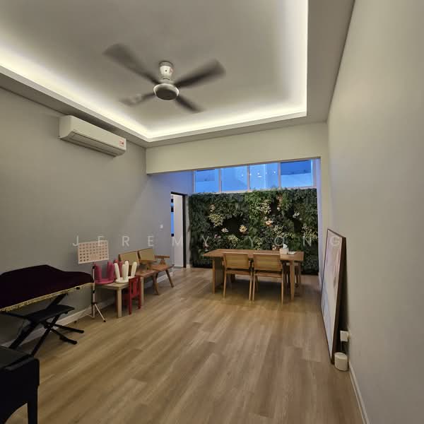 Jade Hills untuk Untuk Dijual - RM 1,680,000, Apr 2026 - Living Room - PropertyGuru.com.my