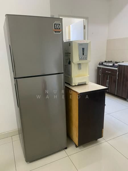 Service Residence for Rent at Savanna Executive Suite @ Southville City - Nurul Waheeda - Kitchen - PropertyGuru.com.my