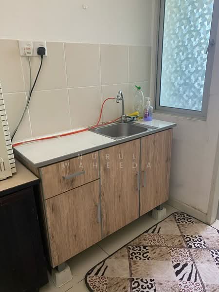 Service Residence for Rent at Savanna Executive Suite @ Southville City - Nurul Waheeda - Kitchen - PropertyGuru.com.my