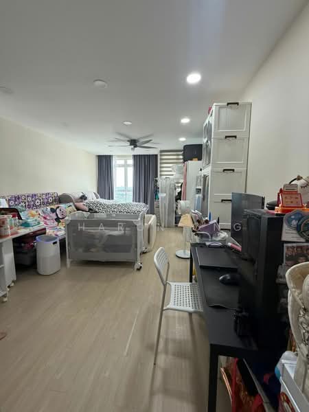 Service Residence for Sale at KSL Residence @ Daya - Sharon Ong - Bedroom - PropertyGuru.com.my
