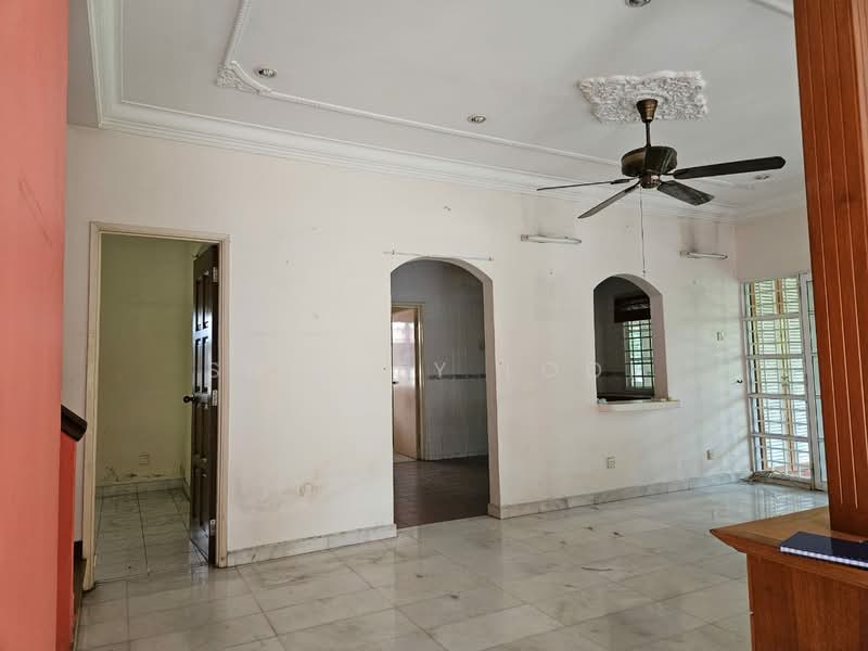 Bukit Jelutong untuk Untuk Dijual - RM 1,700,000, Apr 2026 - Living Room - PropertyGuru.com.my