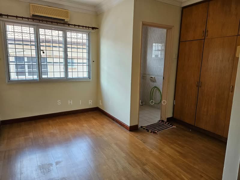 Bukit Jelutong untuk Untuk Dijual - RM 1,700,000, Apr 2026 - Bedroom - PropertyGuru.com.my