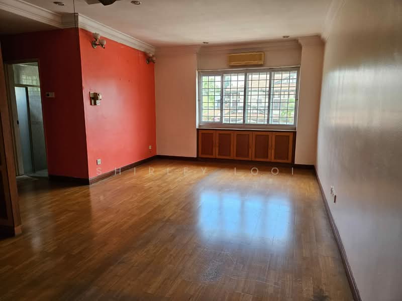 Bukit Jelutong untuk Untuk Dijual - RM 1,700,000, Apr 2026 - Living Room - PropertyGuru.com.my