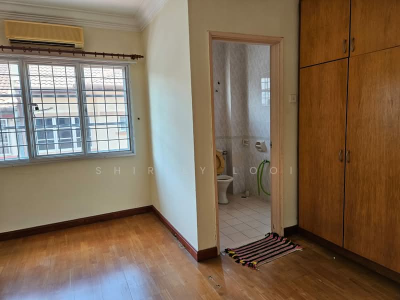 Bukit Jelutong untuk Untuk Dijual - RM 1,700,000, Apr 2026 - Bedroom - PropertyGuru.com.my