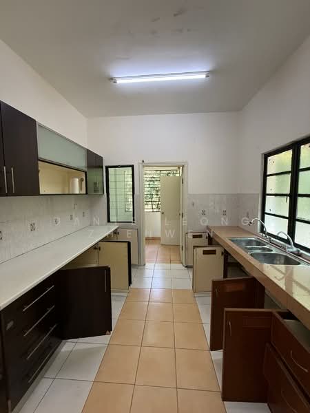 Townhouse for Rent in Sunway Damansara (Kota Damansara) - Dante Leong Zhenwen - Kitchen - PropertyGuru.com.my