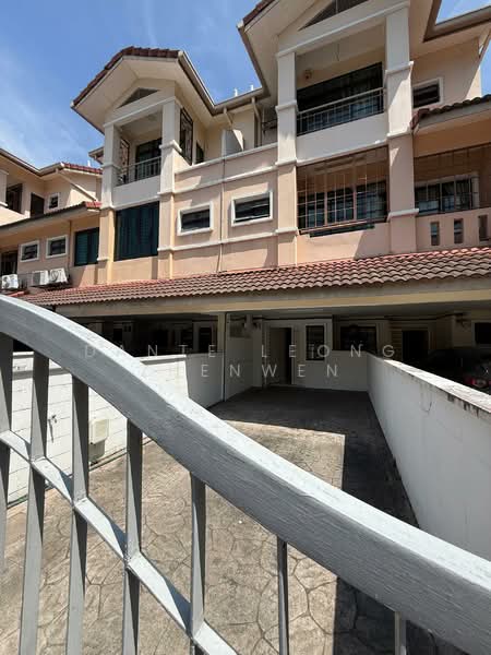 Townhouse for Rent in Sunway Damansara (Kota Damansara) - Dante Leong Zhenwen - Exterior - PropertyGuru.com.my