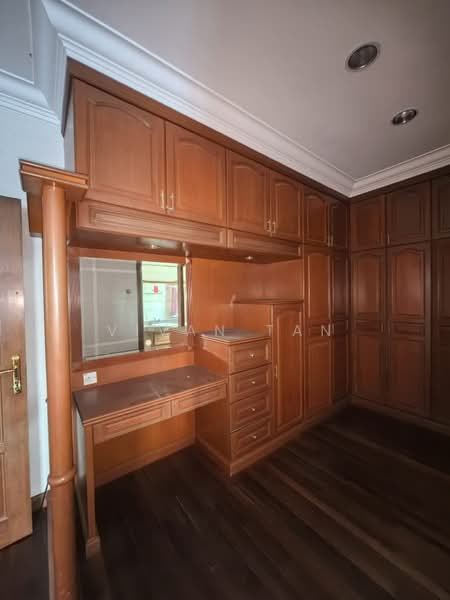 Bungalow House for Sale in Taman Sri Andalas (Klang) - Vivan Tan - Interior - PropertyGuru.com.my