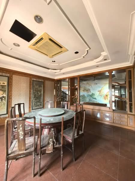 Bungalow House for Sale in Taman Sri Andalas (Klang) - Vivan Tan - Dining Room - PropertyGuru.com.my