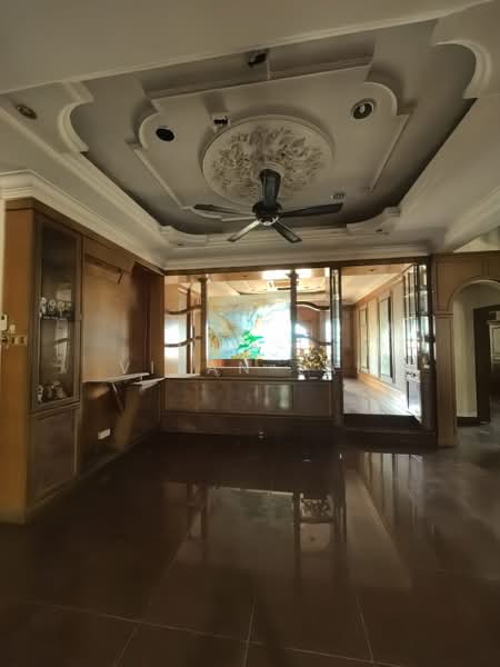 Bungalow House for Sale in Taman Sri Andalas (Klang) - Vivan Tan - Living Room - PropertyGuru.com.my