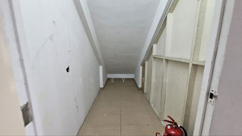 Office for Rent in Melaka City (Melaka) - Wesley Tan - Corridor - PropertyGuru.com.my