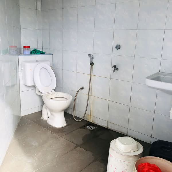 2-storey Terraced House for Sale in Skudai (Johor) - Chang Soon Huat - Bathroom - PropertyGuru.com.my