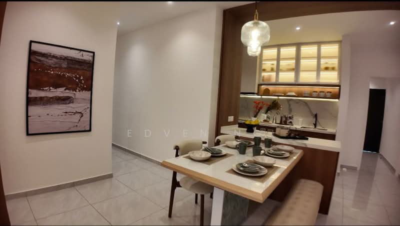 Service Residence for Sale at The Straits View DUO - Edven Ng - Dining Room - PropertyGuru.com.my