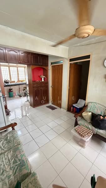Flat for Sale at Flat Taman Ungku Tun Aminah - Pauline Goh - Living Room - PropertyGuru.com.my
