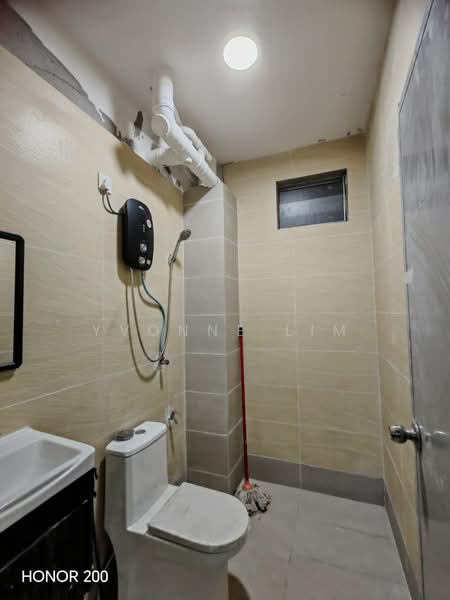 Lake View Suites untuk Untuk Dijual - RM 359,000, Mac 2026 - Bathroom - PropertyGuru.com.my
