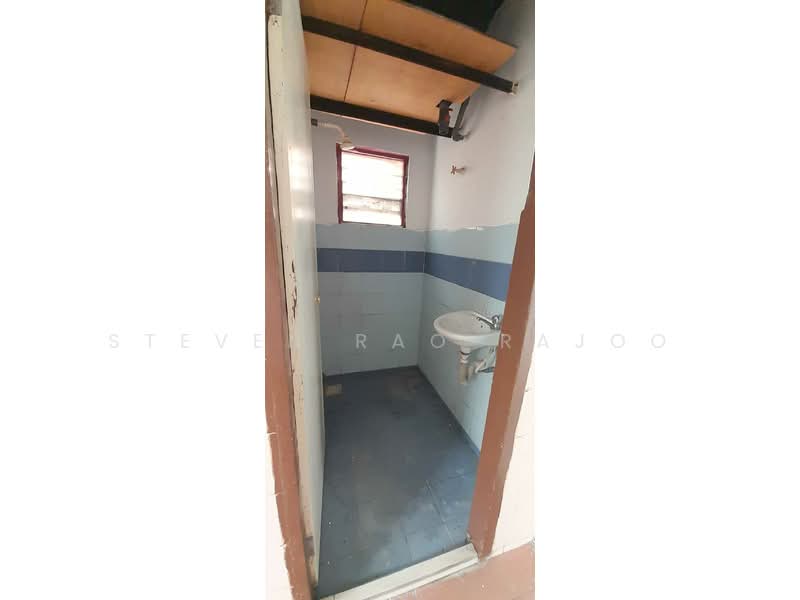 Apartment for Rent at Pangsapuri Baiduri - Steven Rao Rajoo - Bathroom - PropertyGuru.com.my