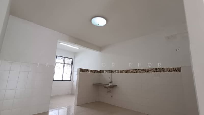 Setia Indah 9 untuk Untuk Dijual - RM 770,000, Mac 2026 - Kitchen - PropertyGuru.com.my