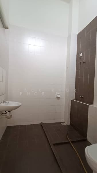 Setia Indah 9 untuk Untuk Dijual - RM 770,000, Mac 2026 - Bathroom - PropertyGuru.com.my