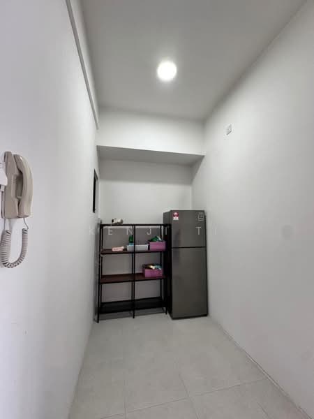 Service Residence for Sale at VIM 3 @ Desa Park North - Kenji Ti - Interior - PropertyGuru.com.my