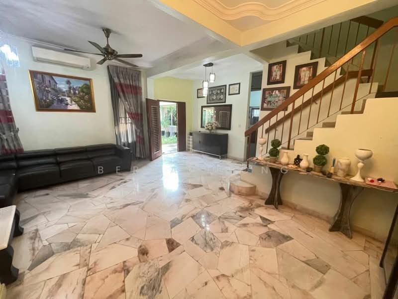 2-storey Terraced House for Sale in Bandar Tasik Puteri (Rawang) - Bernard Ong - Living Room - PropertyGuru.com.my